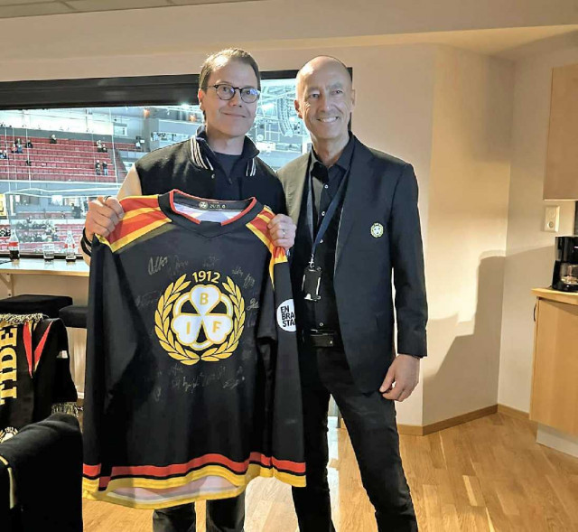 Tigerränder går aldrig ur – Prins Daniel i Brynäs färger